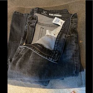 Men’s black denim jeans slim straight 38x32 GUC